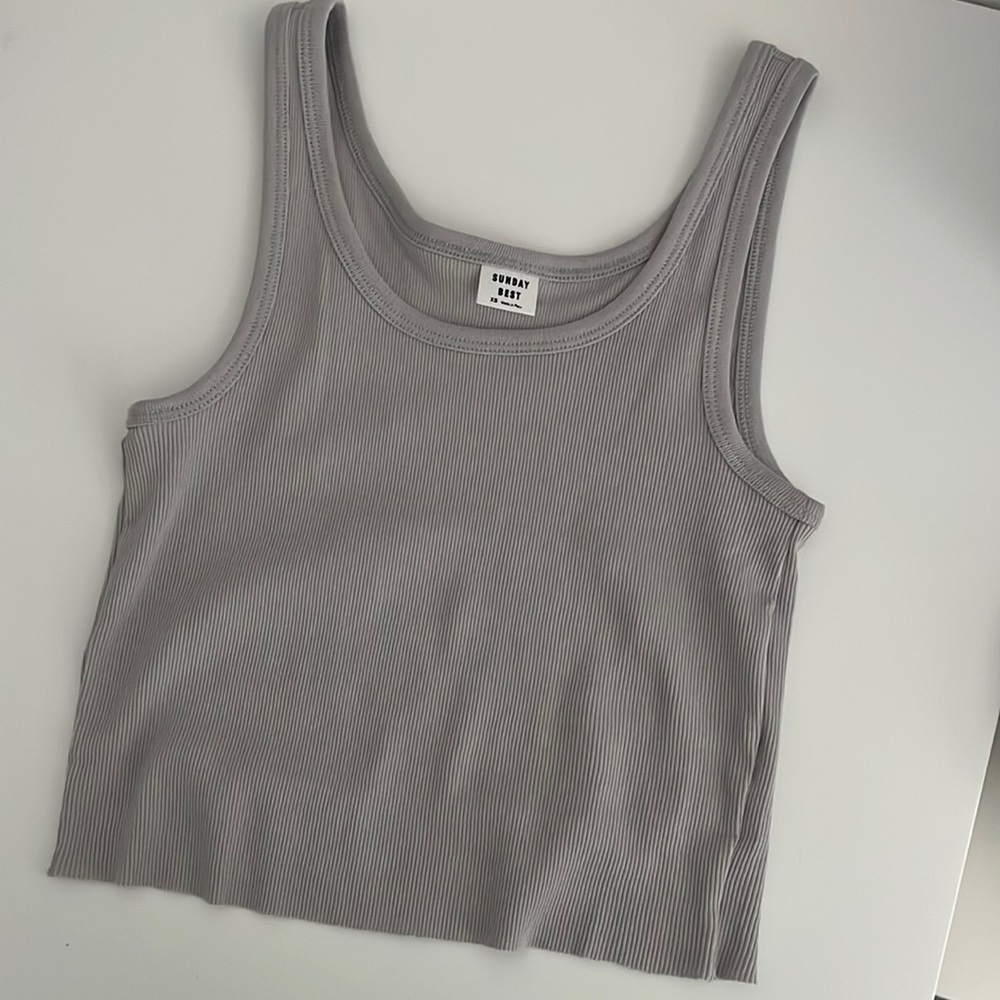 Aritzia Sunday best tank